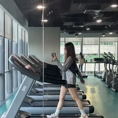 金凡
